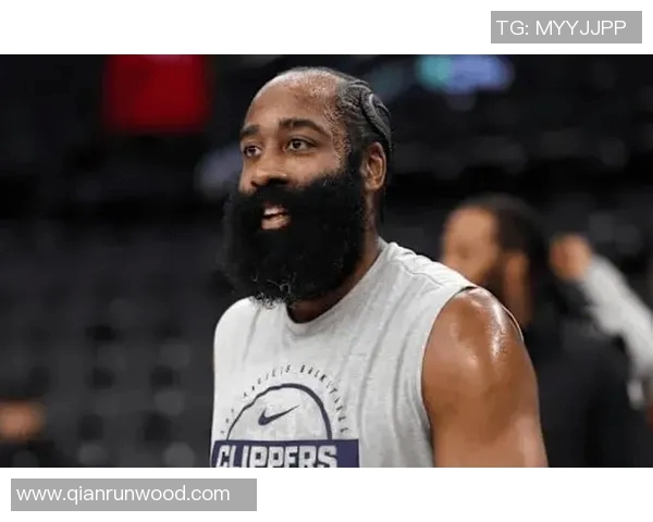 快船队逆转球队落后,取得关键胜利 快船队逆转球队落后,取得关键胜利